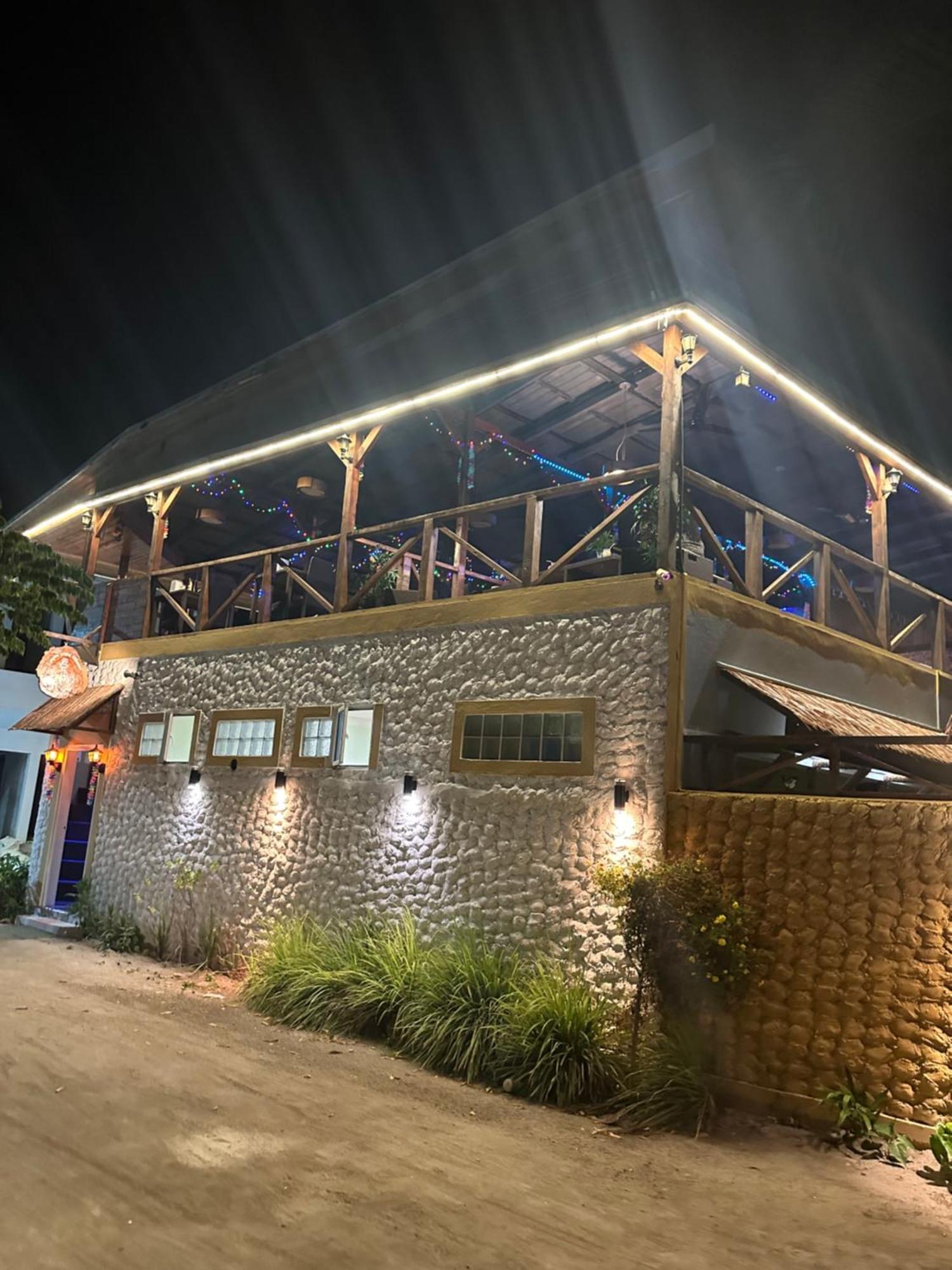 Dive Villa Thoddoo Exterior foto